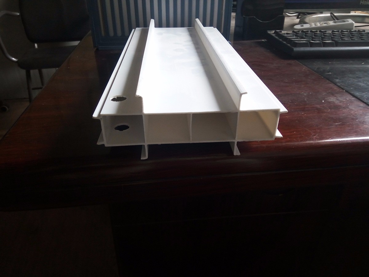 绥化立面拉缝板 (1)150MM宽拉缝板